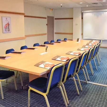 Ibis Centre Bastille 3*