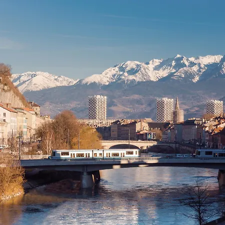 Hotel Ibis Centre Bastille 3*