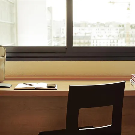 Ibis Centre Bastille 3*