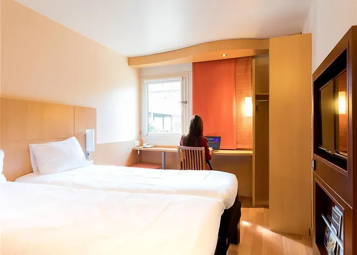 Ibis Centre Bastille فندق 3*