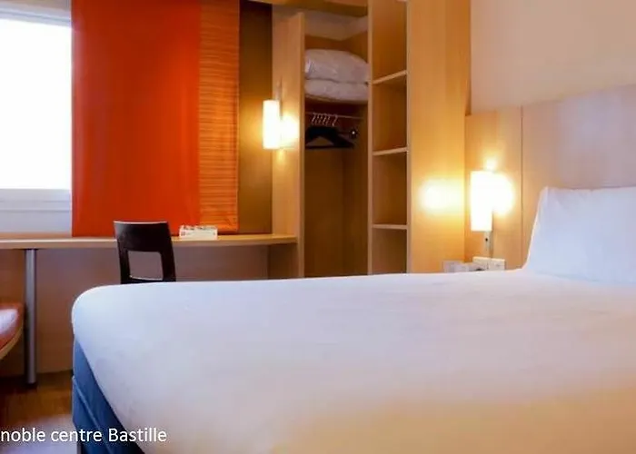 Ibis Centre Bastille Hotel