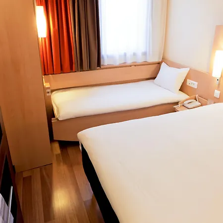 Ibis Centre Bastille 3* グルノーブル